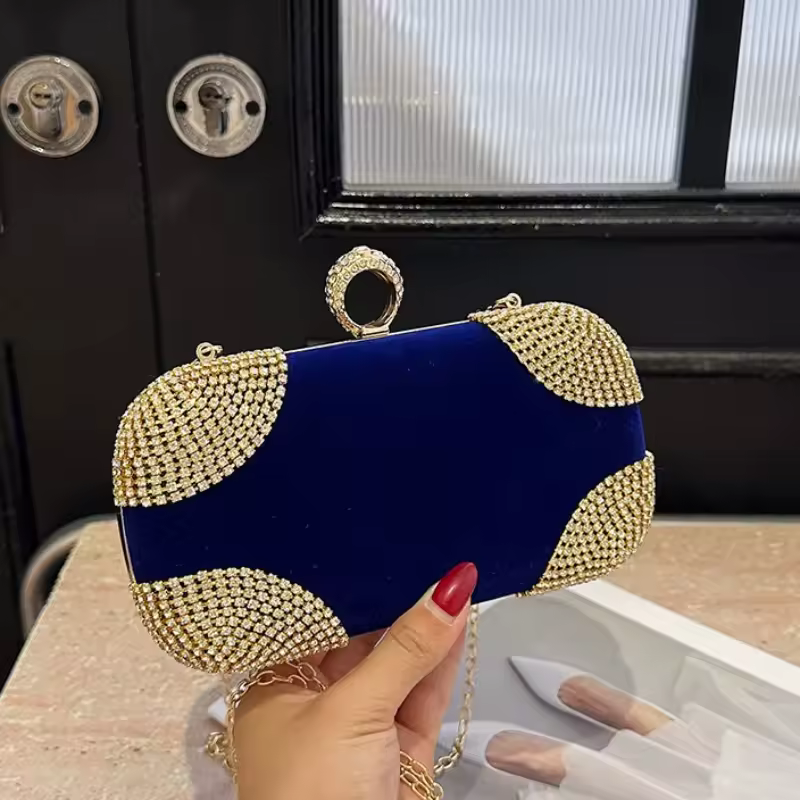 Trendy Diamonds Beading Finger Ring Diamonds Clutch Bag
