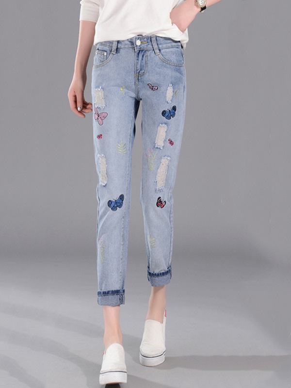 Butterfly Embroidered Hole Harem Jeans - TD Mercado