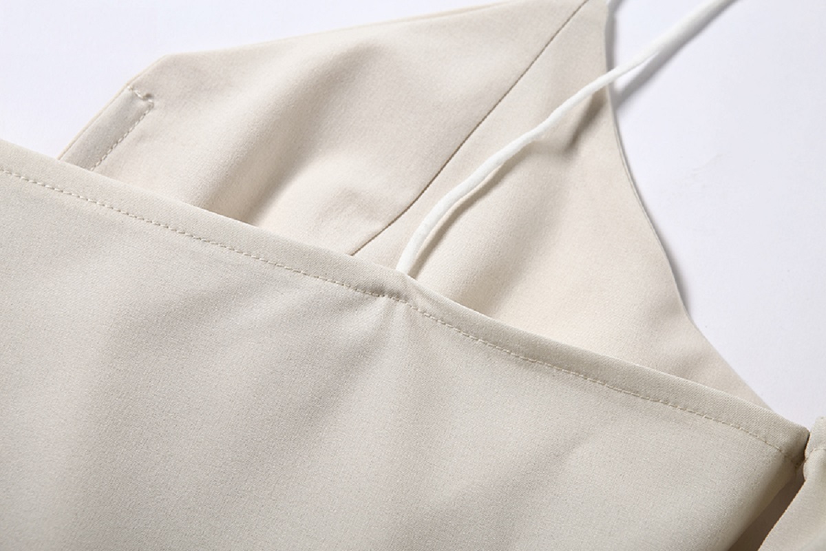 High quality solid color sexy Spaghetti Strap bodycon soft crop top - Image 13