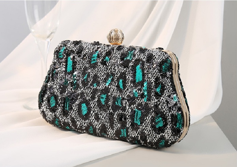 Casual Pearl Beaded Shoulder Bag Metal Cage Clutches Handbags - Image 4