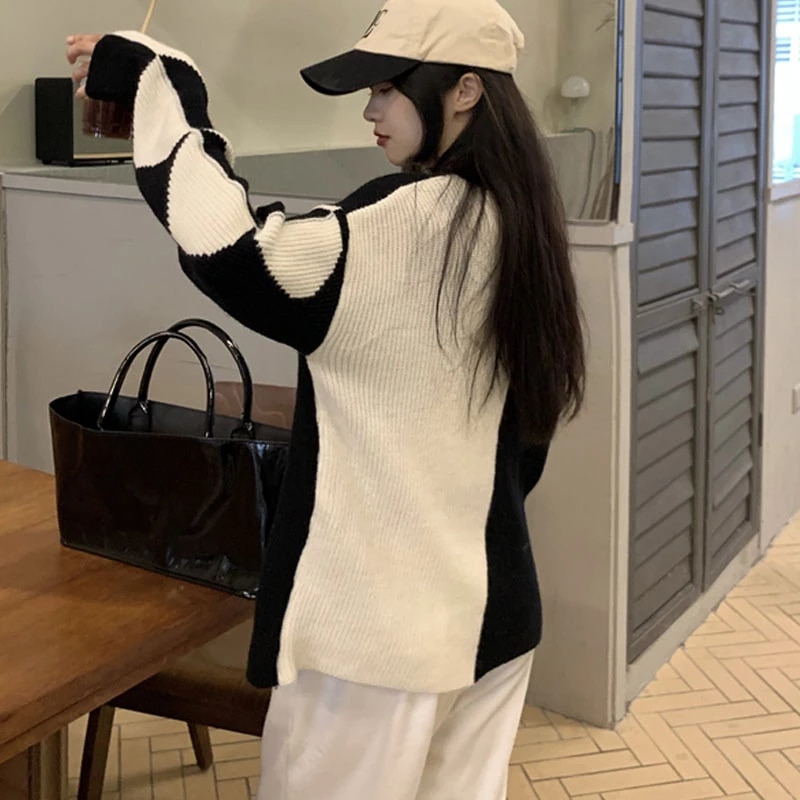 Long Sleeve O-Neck Love Heart Patchwork Knitted Sweater - Image 4