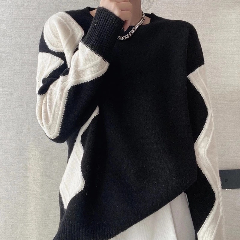 O-Neck Long Sleeve Striped Loose Sweater - Image 3