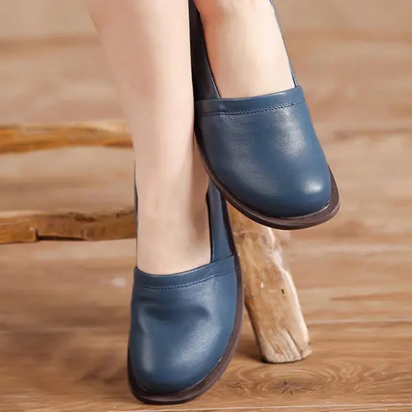 Low Top Casual Outdoor Soft Slip On Flat Loafers - Image 2