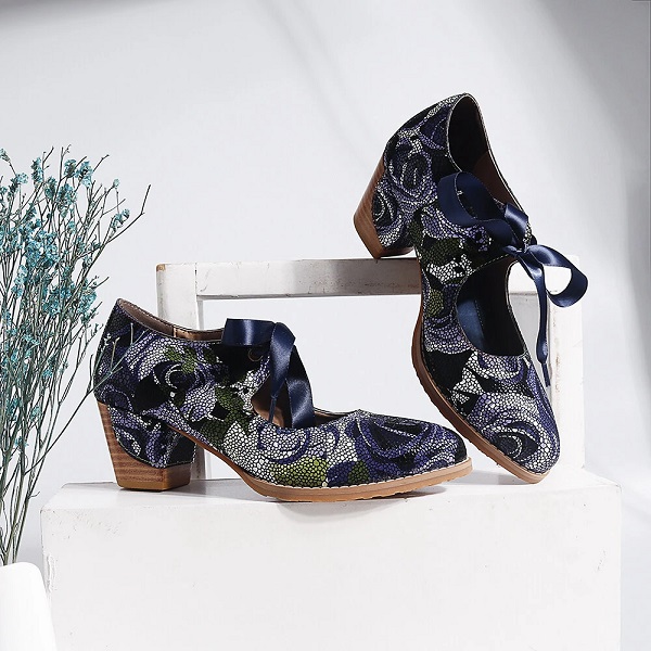 Rose Stitching Lace Up Leather Pumps - Image 8