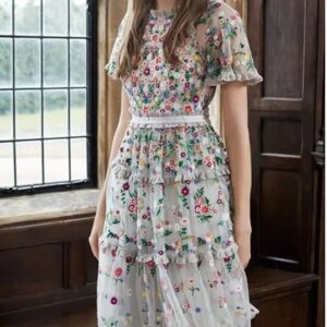 Round Collar Flower Embroidery Lace Gauze Formal Dress