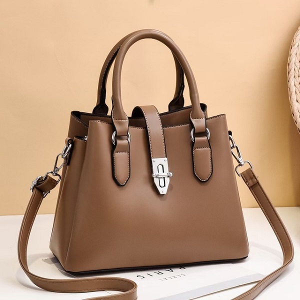 Fashion Classic Popular Crossbody bags - Image 7