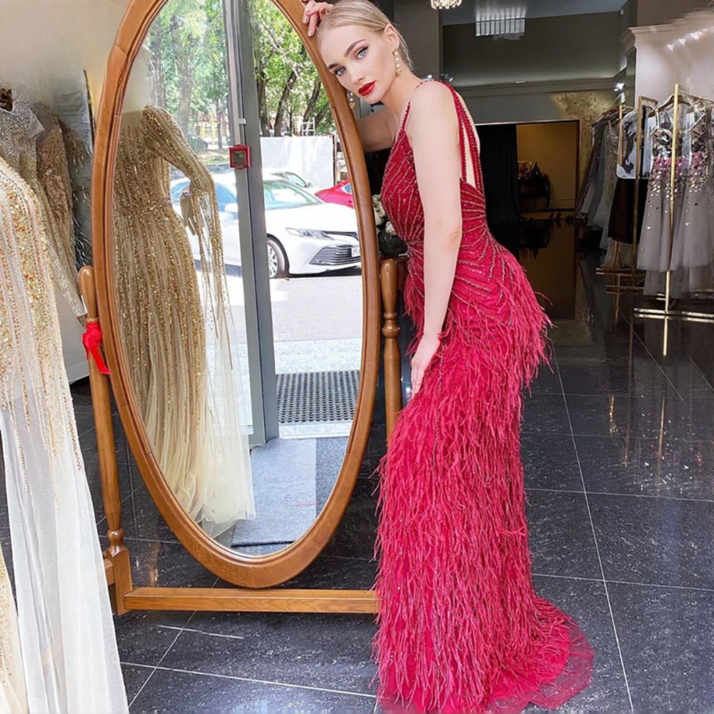 Elegant Feathers Mermaid Skin Lining Front Slit Evening Party Dress - Image 7