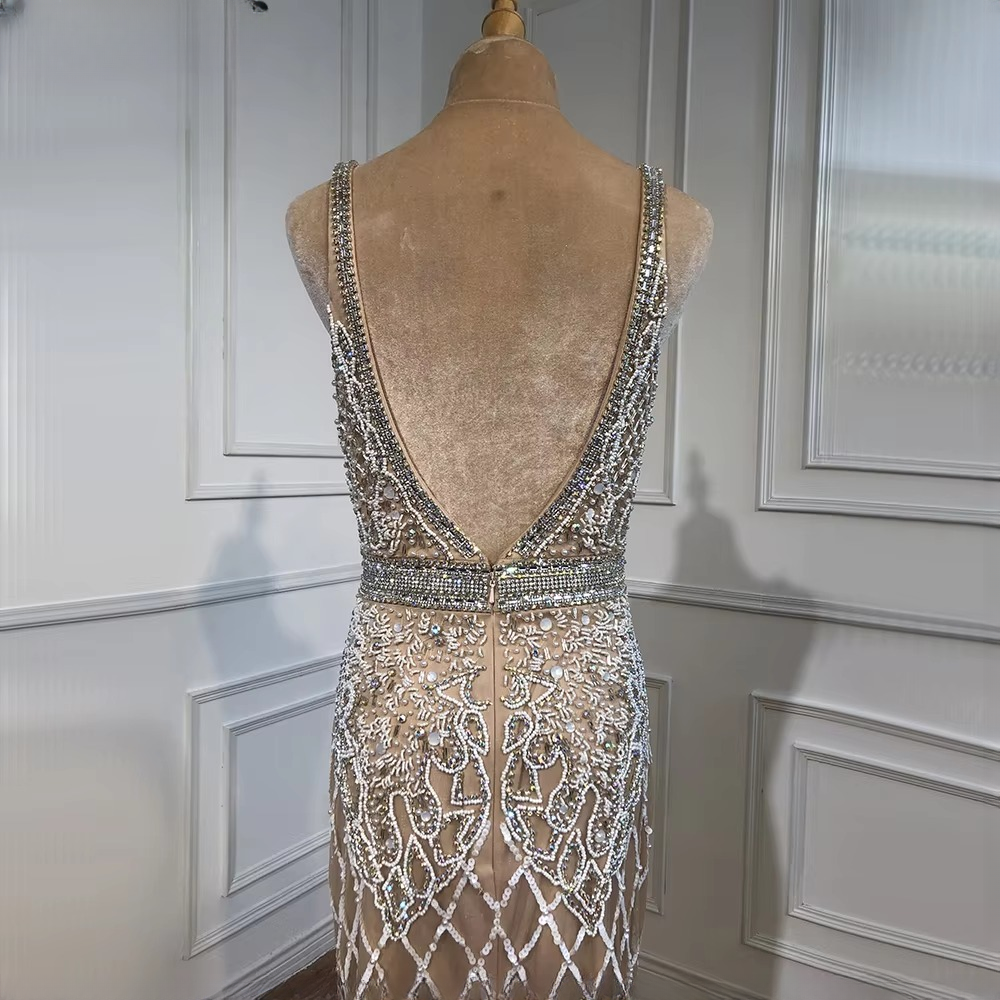 Elegant V-Neck Feather Mermaid Evening Party Dress - Image 4