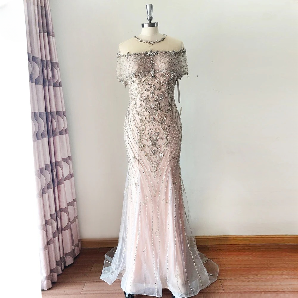 Elegant Luxury Short Sleeves Mermaid Evening Party Dress - Image 3