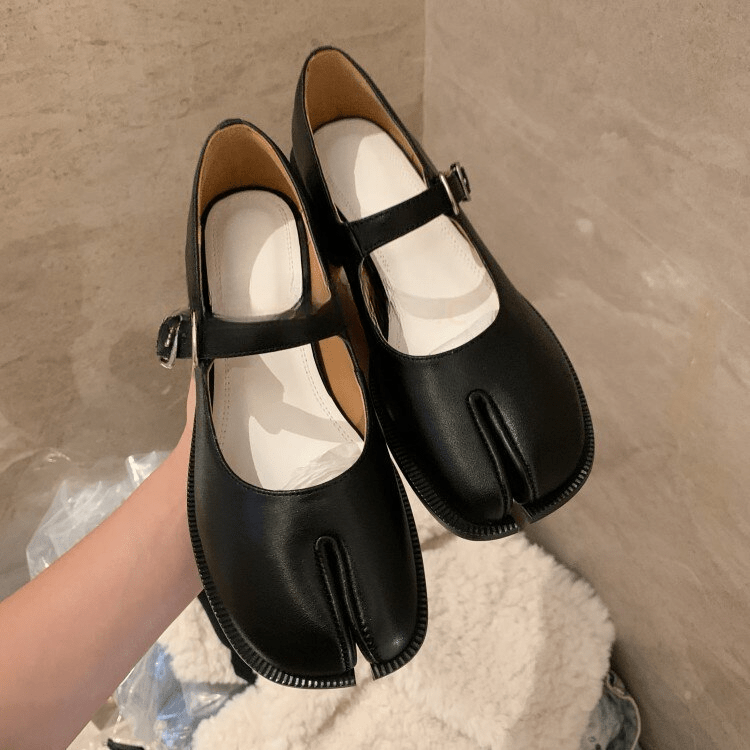 Black Brown Leather Split Toe Shoes for Women One Belt Buckle Pumps Female  2023 Spring New Thick Heel – TD Mercado