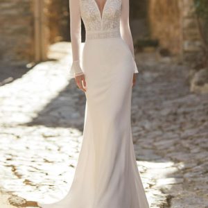 Simple Wedding Dress Lace V-Neck Long Sleeves Lace Mermaid Bridal Dresses