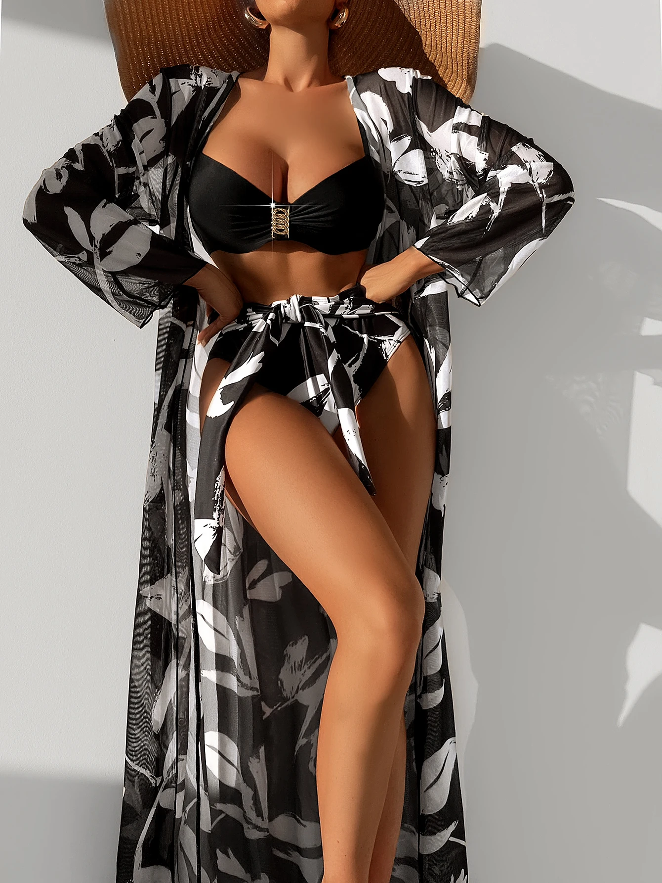 Chic Beachwear Wire-Free Bikini Set with Cover Up