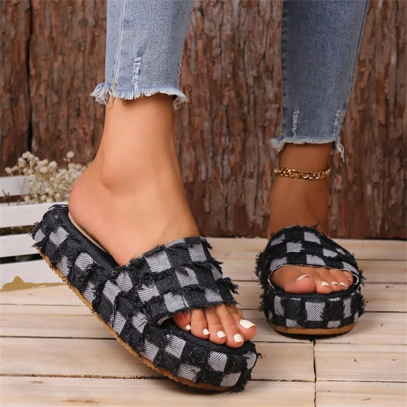 Large Lacquer Leather platforms Gothic Chain Thick Heel Punk Ankle slippers - Image 8