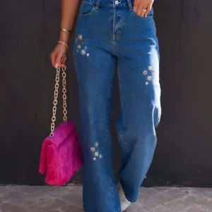 Stylish Fashion Outdoor Party Embroidered Straight Jeans with Pockets