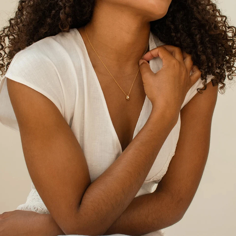 Casual Stainless Steel Gold Plated Water Drop Pendant Necklace Accessories - Image 2