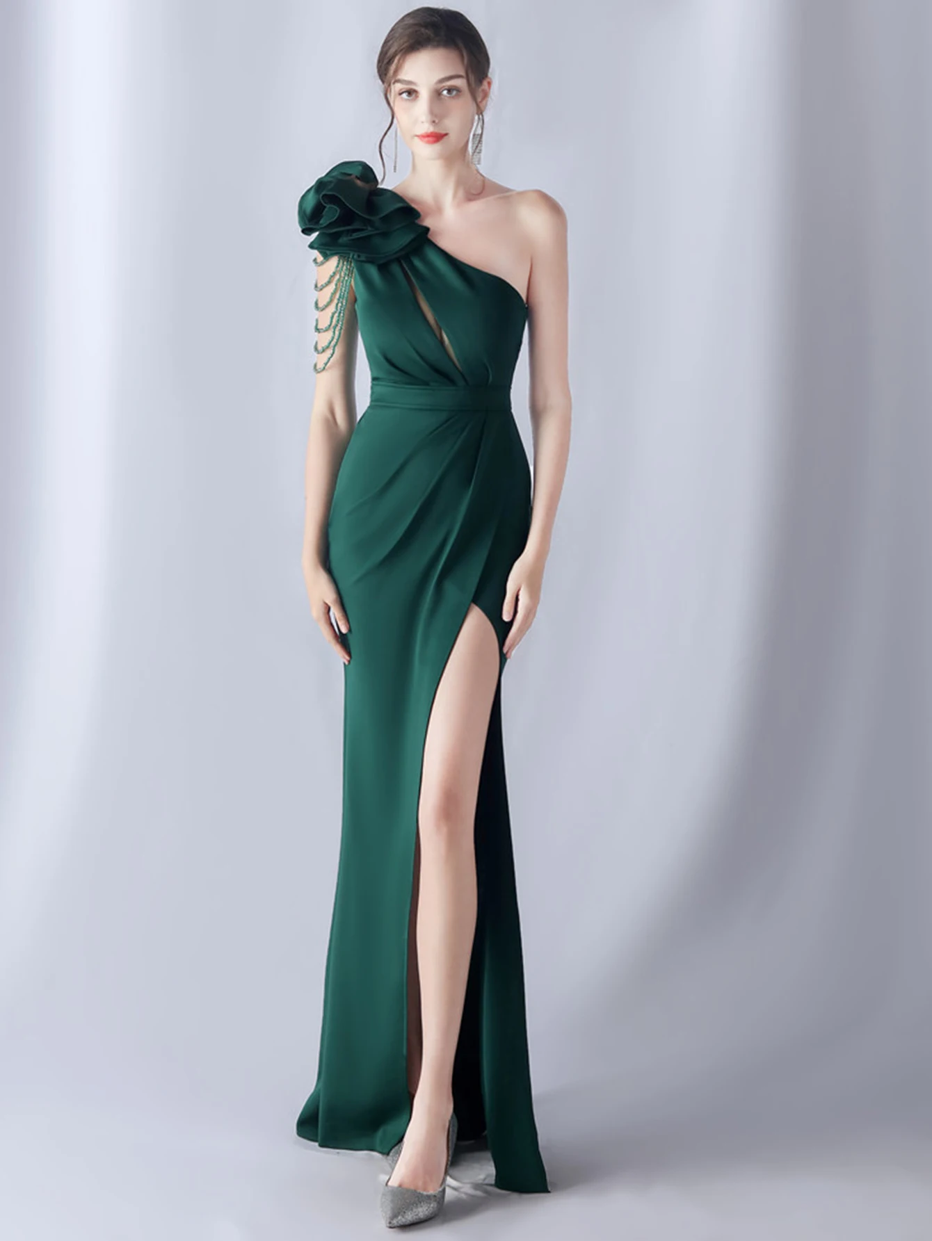 Elegant Backless Diamonds Floor-Length Birthday Party Maxi Dress - Image 21