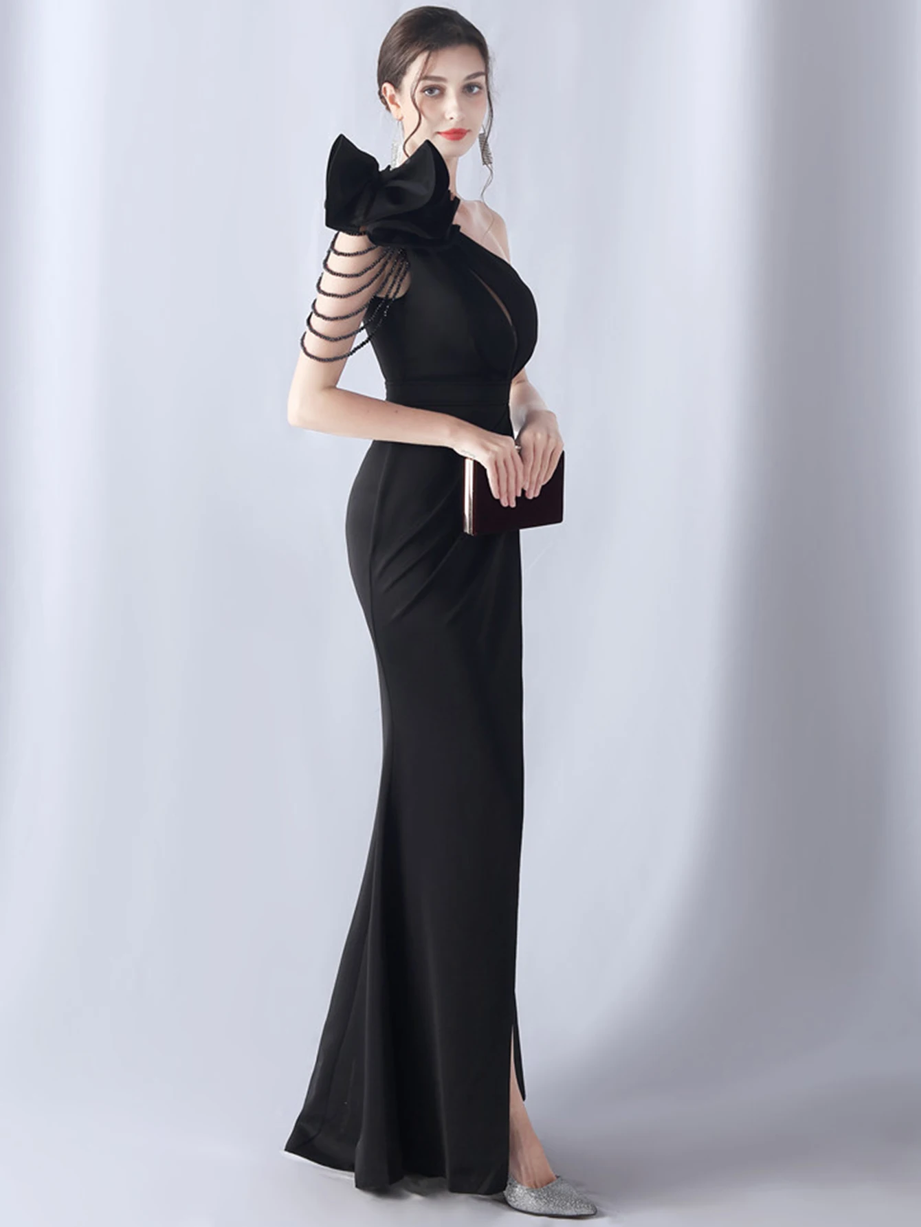 Elegant Backless Diamonds Floor-Length Birthday Party Maxi Dress - Image 13