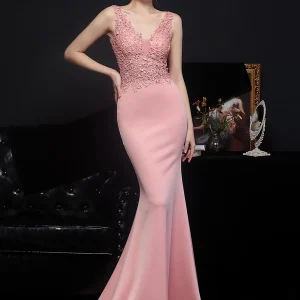 Elegant Backless Spaghetti Strap Rhinestone Lace Maxi Dress