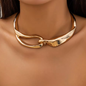 Elegant Exaggerated Chunky Heavy Metal Big Torques Twisted Chain