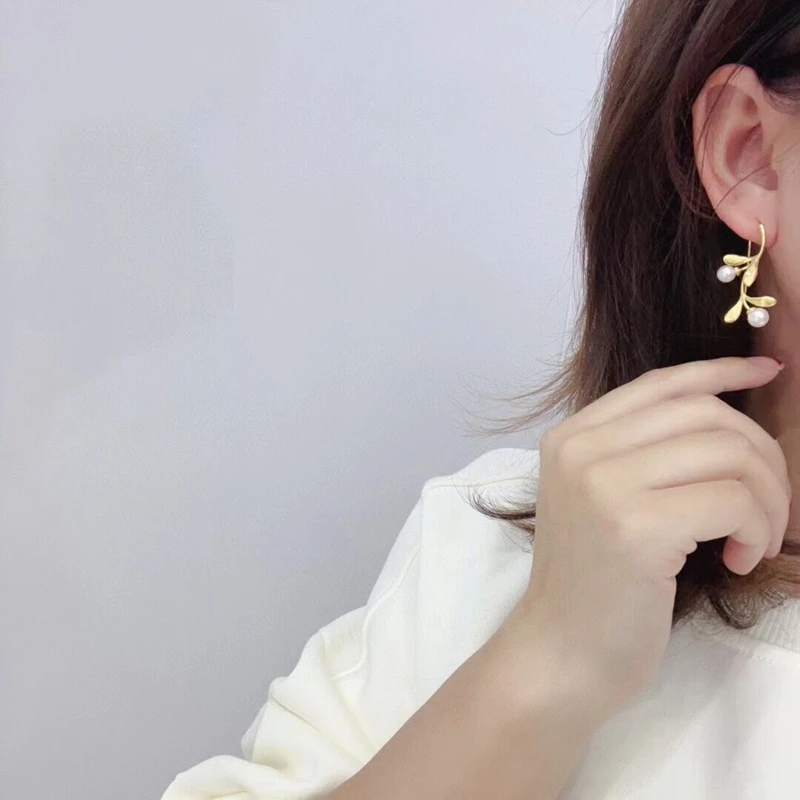 Elegant Olive Branch Pearl Ear Hook Akoya Pearl Earrings Brushed Vintage Style - Image 3