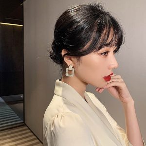 Elegant Pearl Geometric Square Dangle Earrings