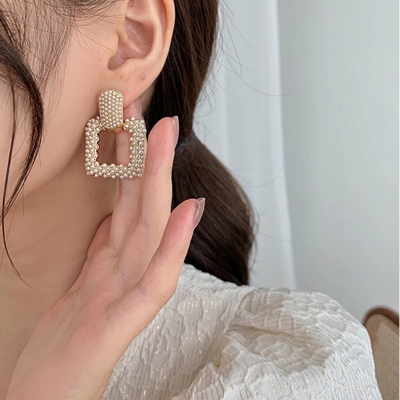 Elegant Pearl Geometric Square Dangle Earrings - Image 6