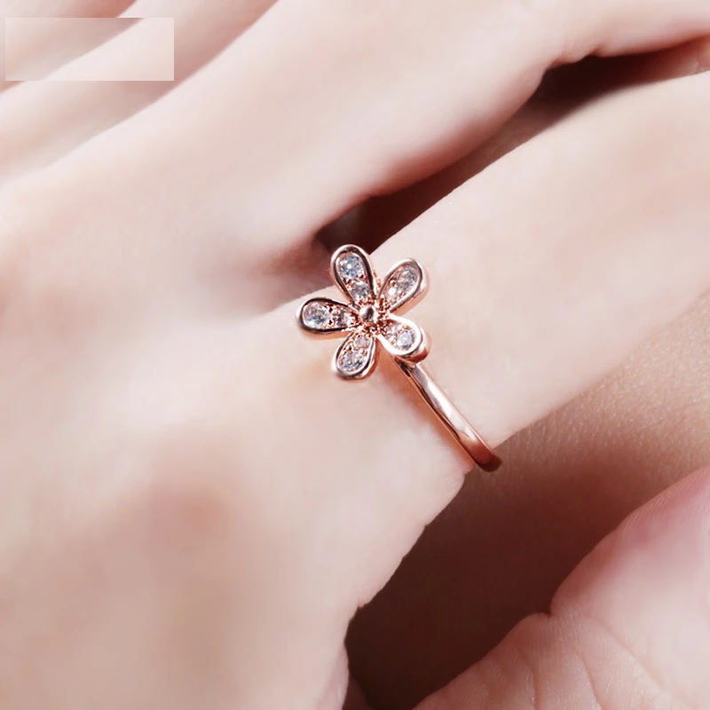 Fashion Flower Crystal Ring - Image 4
