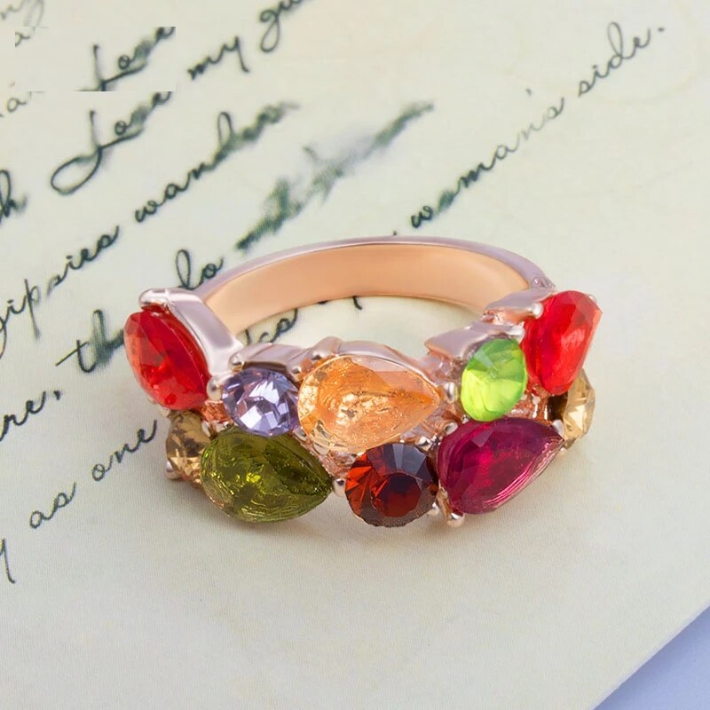 Fashion Glamour Colored Crystal Zircon Ring - Image 2