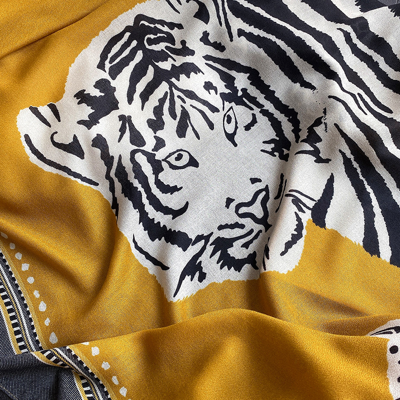 Fashion Leopard Print Scarves - Image 3