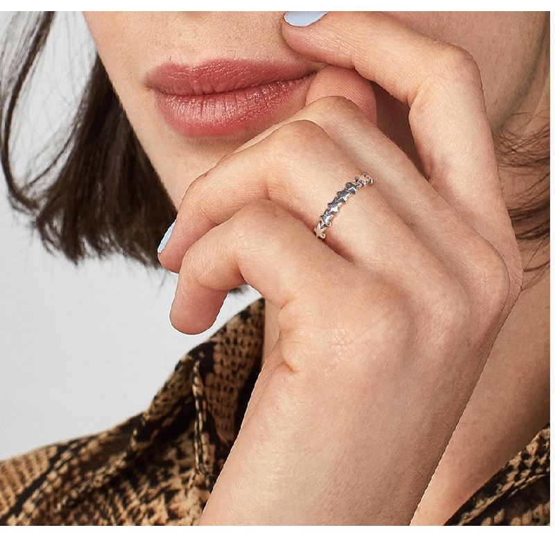 Fashion Luxury Engagement Ring