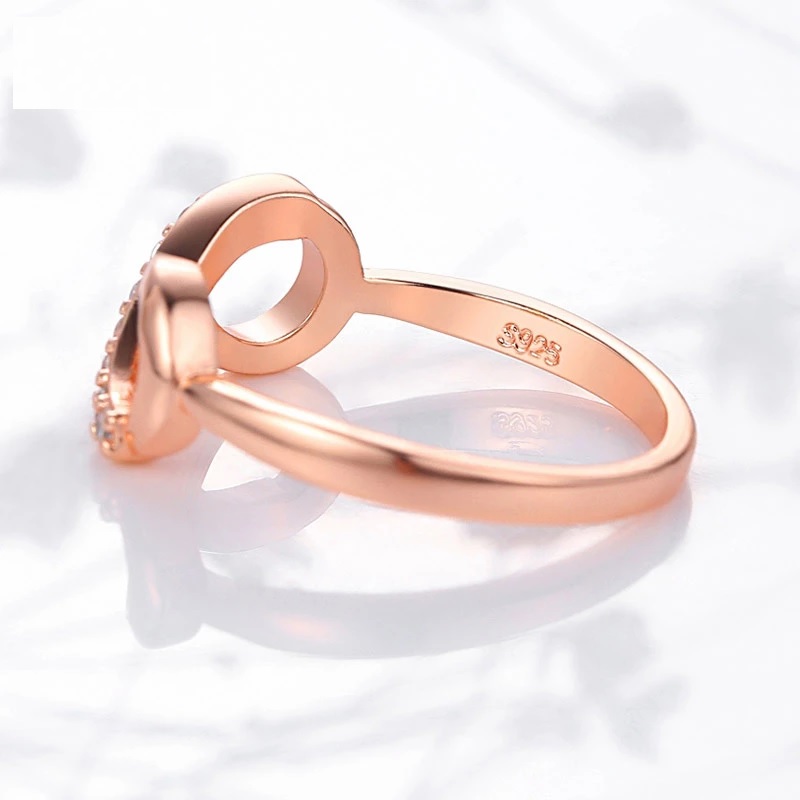 Fashion Luxury Metal Crystal Ring - Image 6