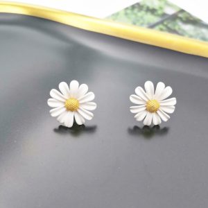 Floral Fashion Fresh Sunflower Stud