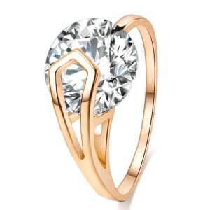 Gold Diamond Round Rings