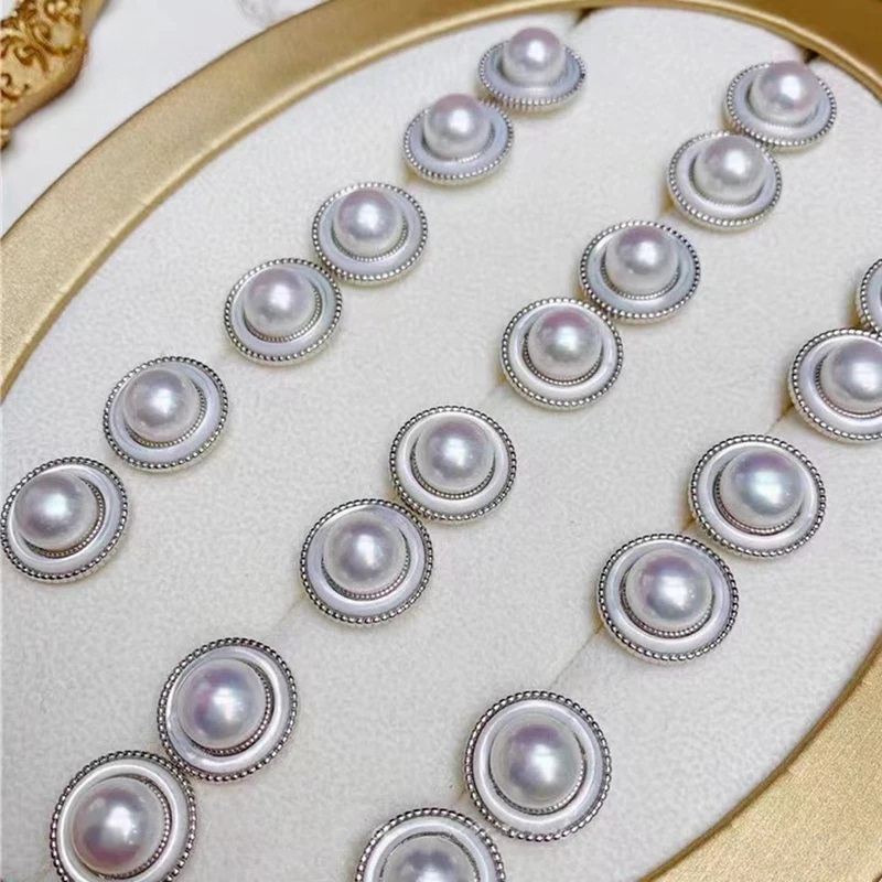 Hepburn Ear Nails Atmosphere Premium Antique Earrings - Image 2