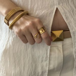 Luxury Leather Pyramid Buckle Double Sided Use Waist Chain Jeans Dress 54.