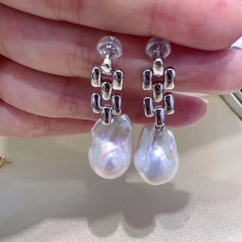 Strong Bright White Baroque Earrings Elegant Style Jewelry - Image 5