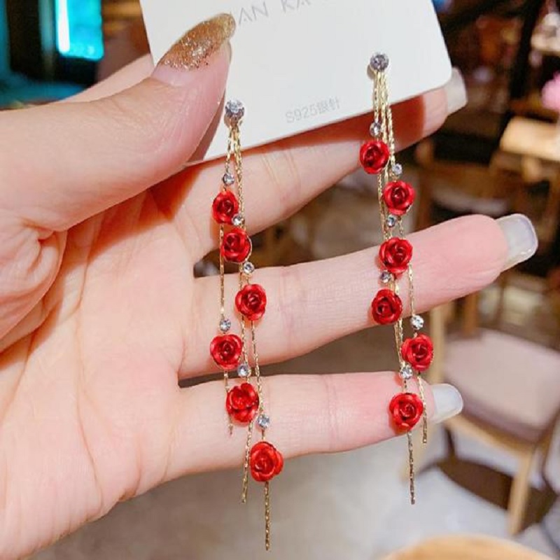 Style Rose Petals Long Tassel Pendant Earrings - Image 2