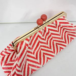 Vintage Striped Pattern Wooden Clasp Clutch Bag