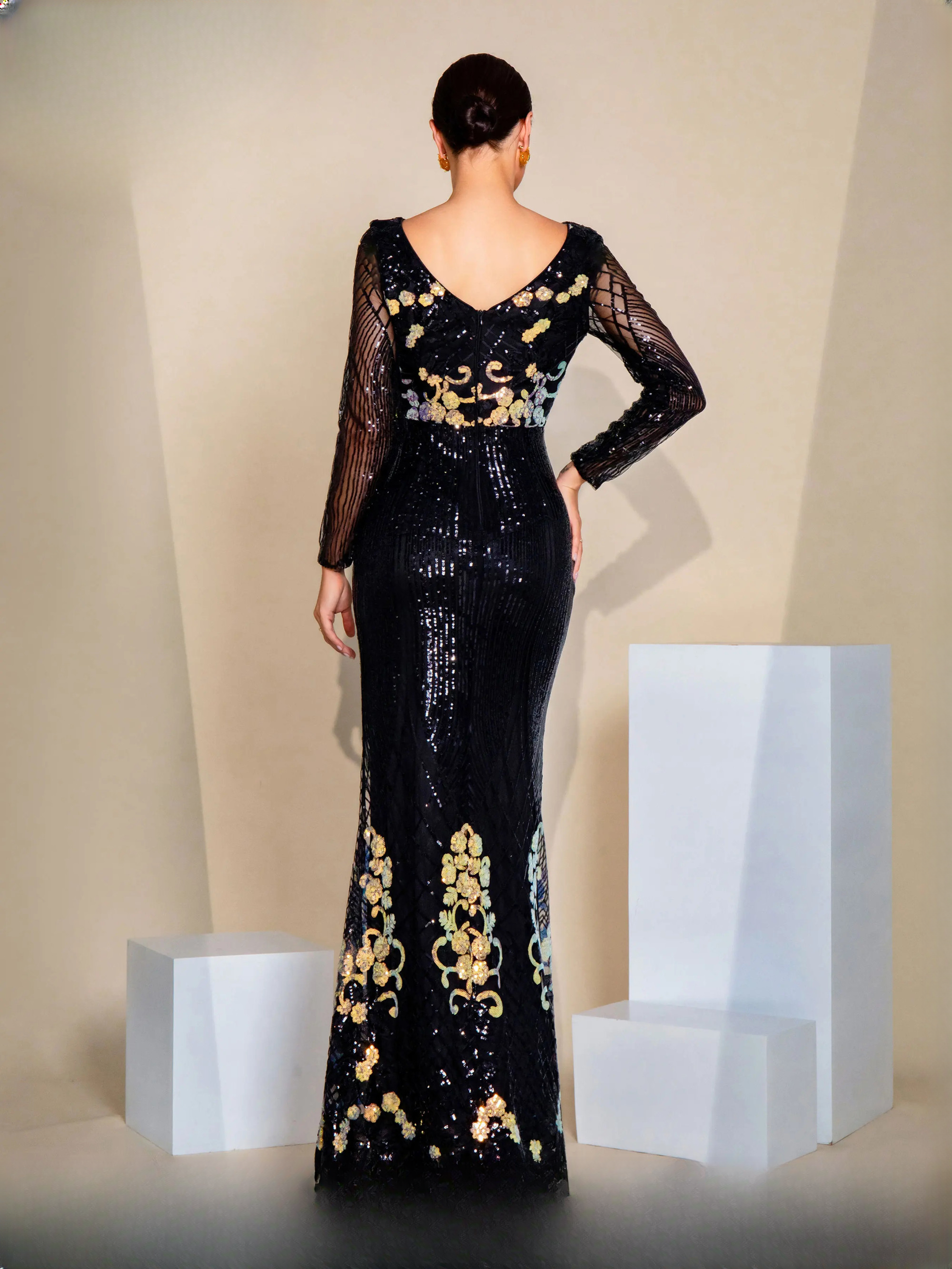 Sequin Mermaid Long Sleeved Chic Gown Round Neck Elegant Maxi Dresses - Image 3