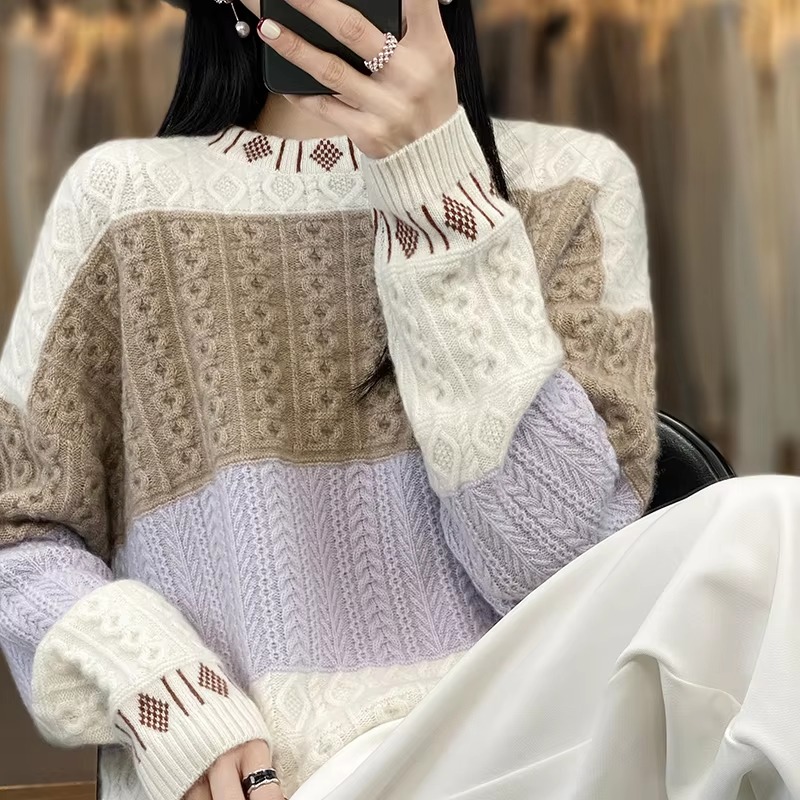 Cashmere Wool Round Neck Knitted Pullover Loose Large Long Sleeve Sweater - Image 2