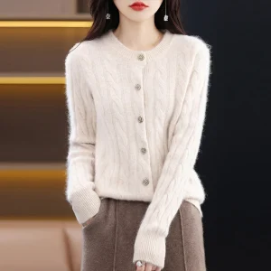 Casual Knitted O-Neck Long Sleeve Loose fitting Pullover Mink Cashmere Sweater