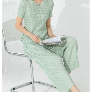 Casual Pieces Set Short Sleeve Round Collar Elegant Top And Pockets Pants