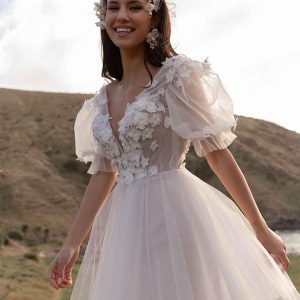 Casual Backless A-Line V-Neck Short Sleeves Knee-Length Bridal Wedding Dress