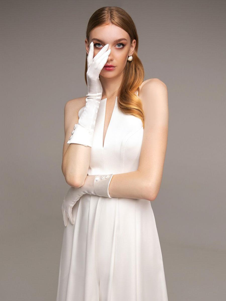 Elegant A-Line V-Neck Sleeveless Pockets Natural Waist Ankle-Length Wedding Jumpsuit - Image 2