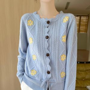 Elegant temperament three-dimensional embroidered lace collar cardigan sweater