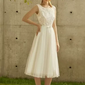 Jewel Neck Sleeveless Princess Silhouette Natural Waist Tulle Bridal Wedding Dresses