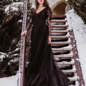 Lace A-Line Long Sleeves V-neck Backless Floor-Length Bridal Wedding Gown