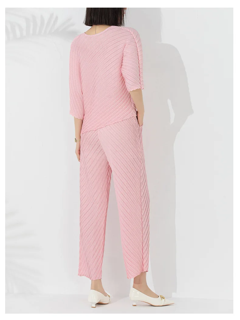 Pleated Pieces Set Round Collar Solid Fashion T Shirt And Leg Trousers - Image 7