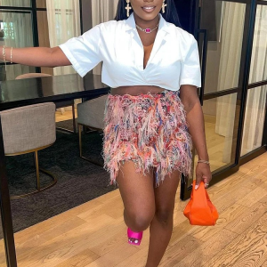 Trendy Peach Hip Thin Knit Wild Tassel Stretch Skinny Skirt