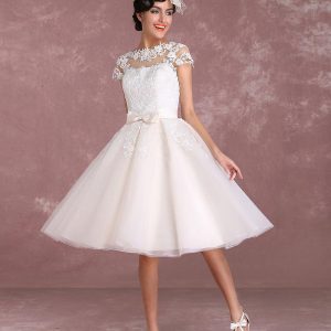 Vintage Lace Applique Illusion Bow Sash Short Sleeve Bridal Wedding Dress